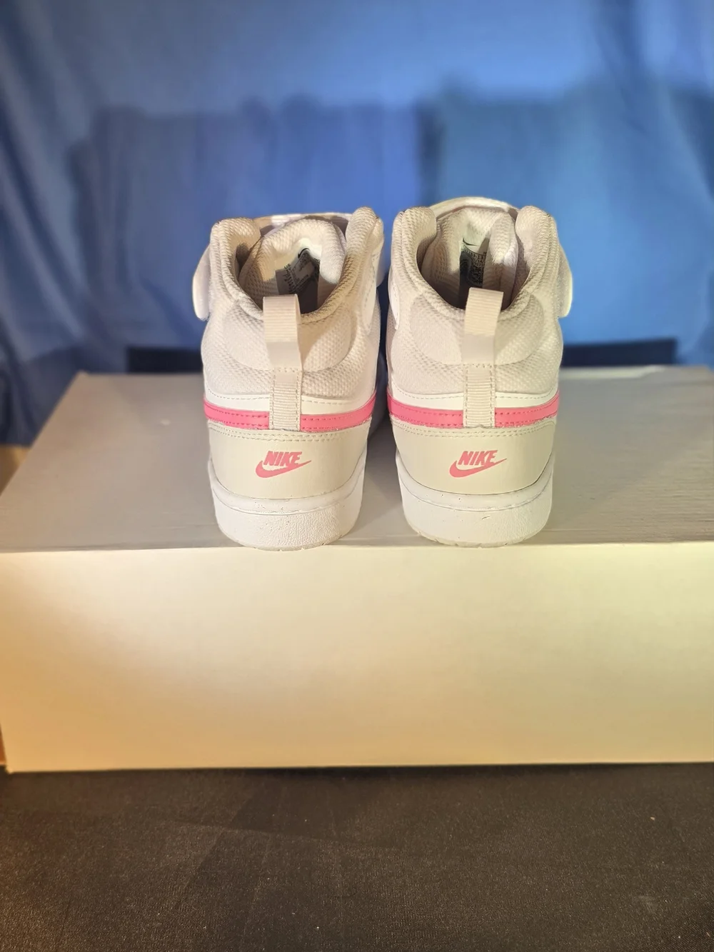 Nike classic kids